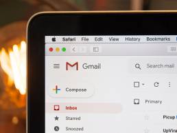 Outlook vs Gmail - which is better